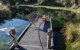 Koru Accommodation & Hot Tub